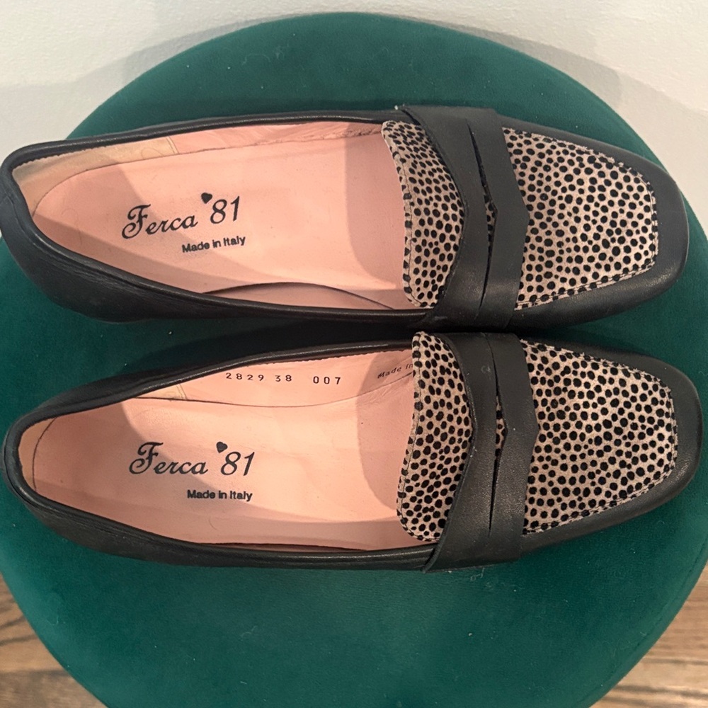 Ferca 81 Black and Tan Women's Leather Animal Print Loafers